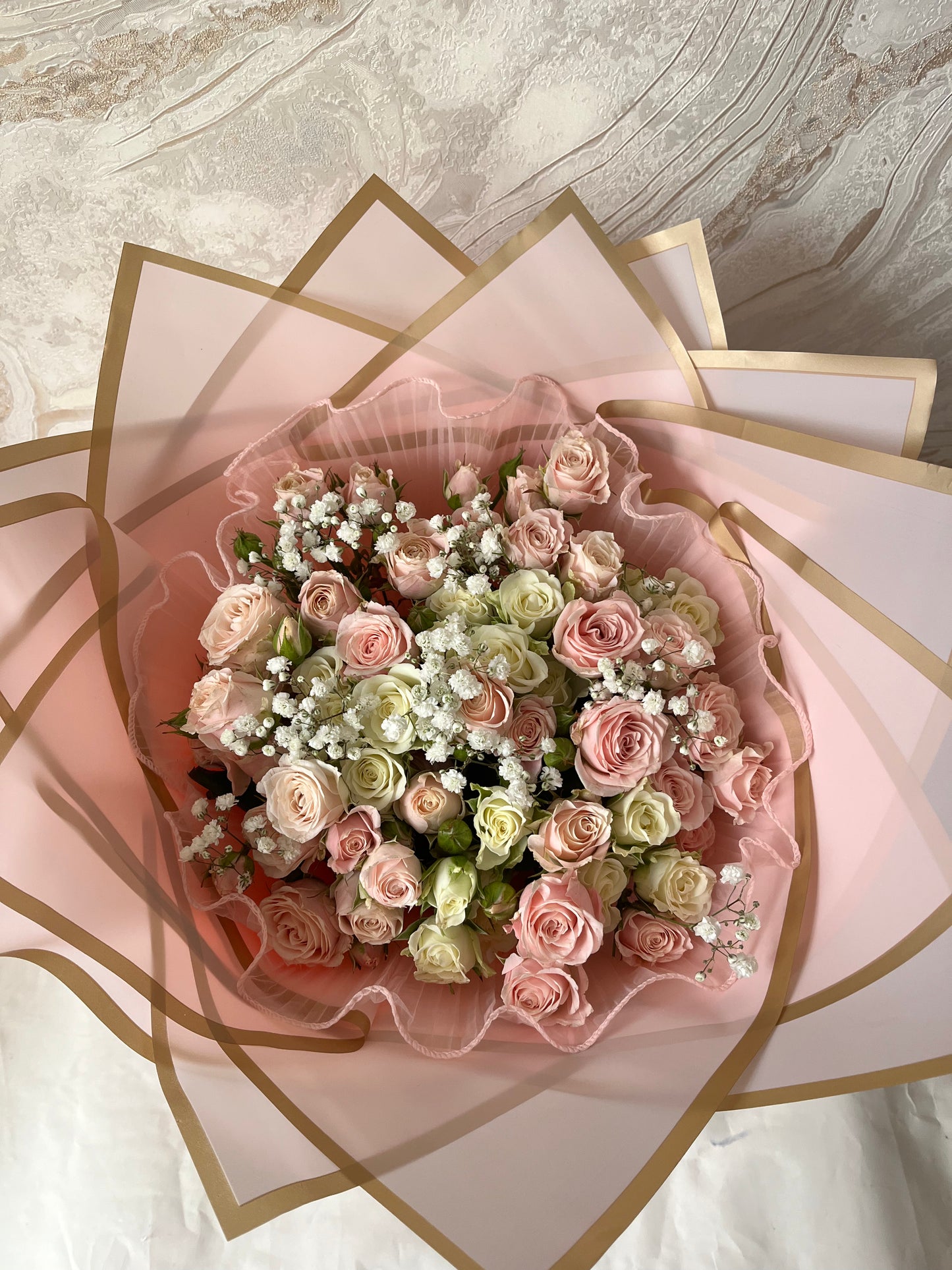 Pink and White Rose Mix Fleur