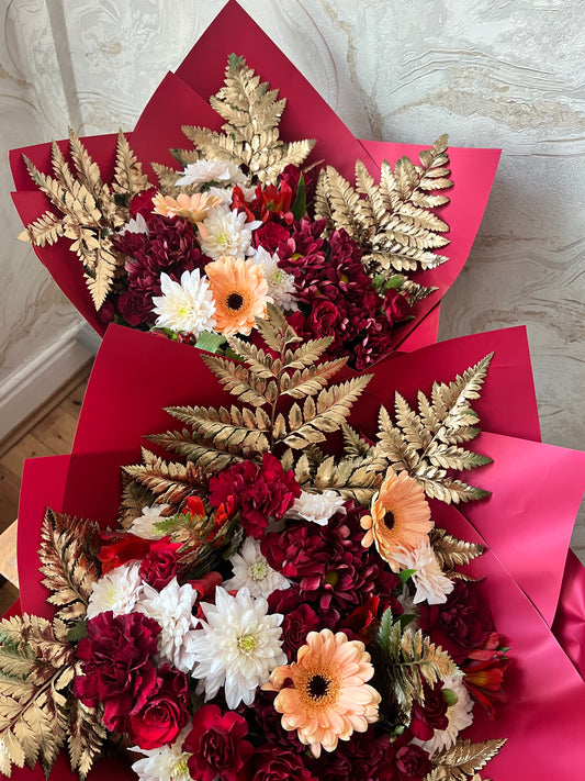 Red Golden Mixed Bouquet